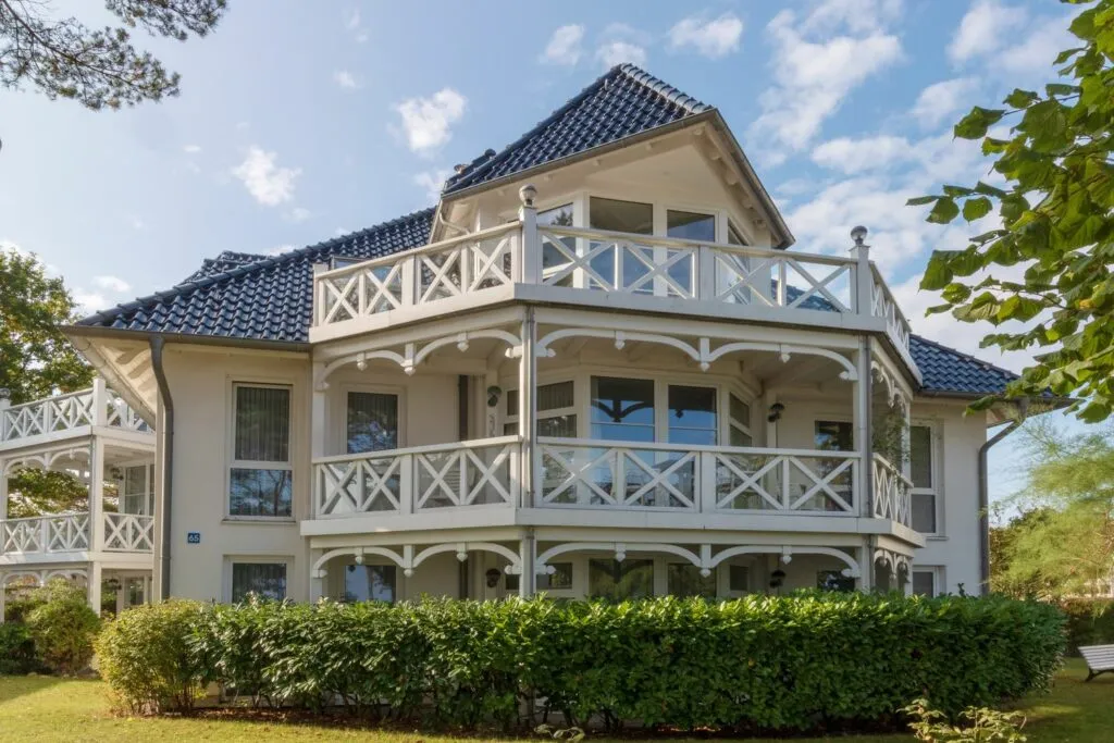 Haus Strelasund in Binz auf Rügen, direkt am Strand