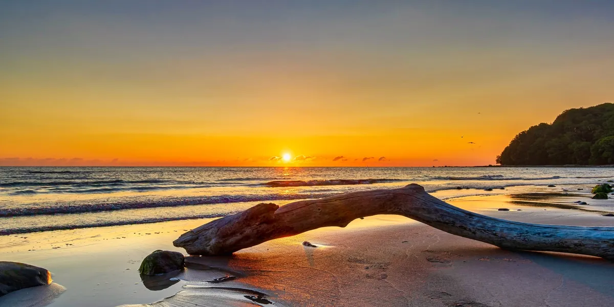 Sonnenaufgang am Strand von Binz Panorama