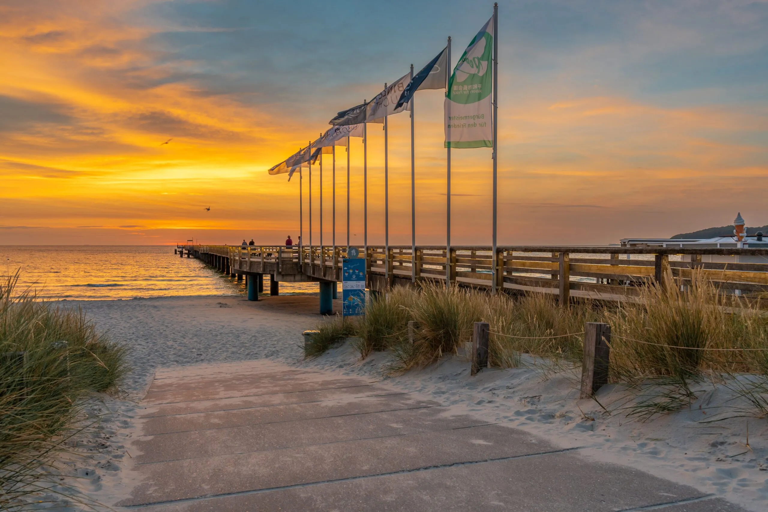 Sonnaufgang an der Seebrücke Binz