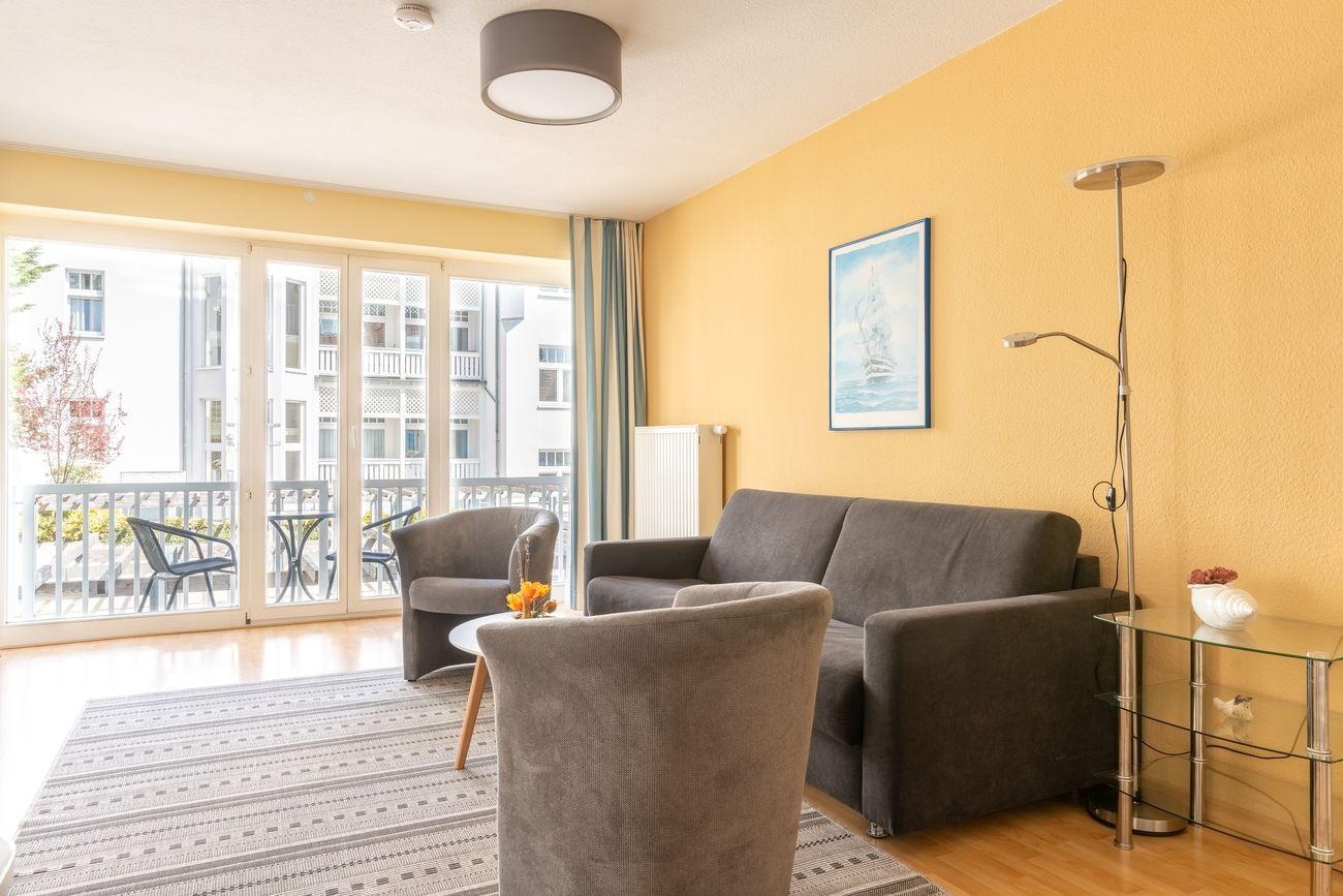 Wohnbereich Fewo E4 Villa Strandidyll Neubau Binz