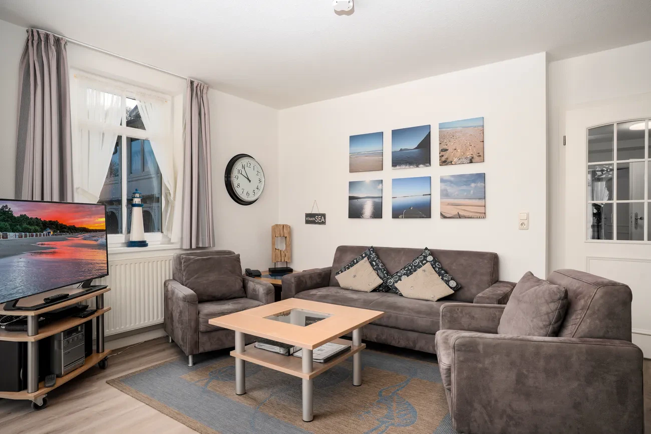 Wohn/Essbereich Fewo 20 Villa Eden Binz