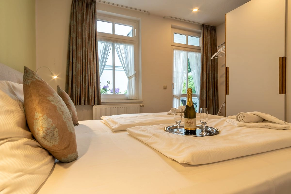 Wohnung 13 Villa Eden Binz 15 Fewo 13 Schlafzimmer Villa Eden Binz