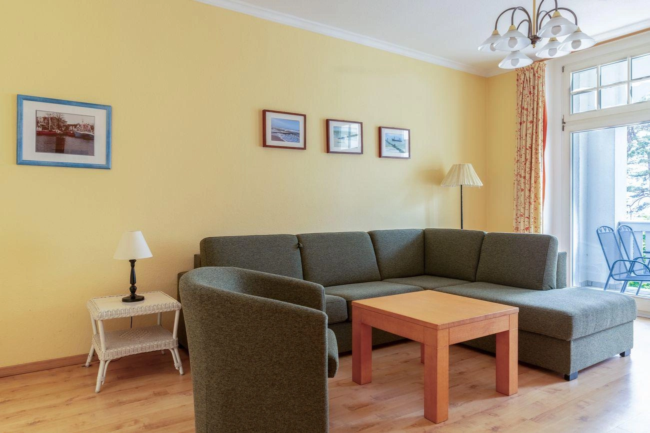 Wohnbereich Ferienwohnung 8 Villa Strandidyll