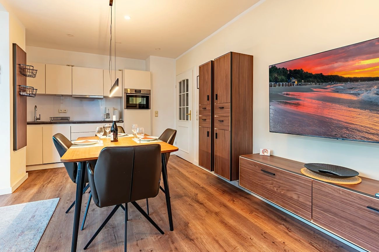 Wohnung 13 Villa Eden Binz 7 Wohn/Essbereich Ferienwohnung 13 Villa Eden Binz