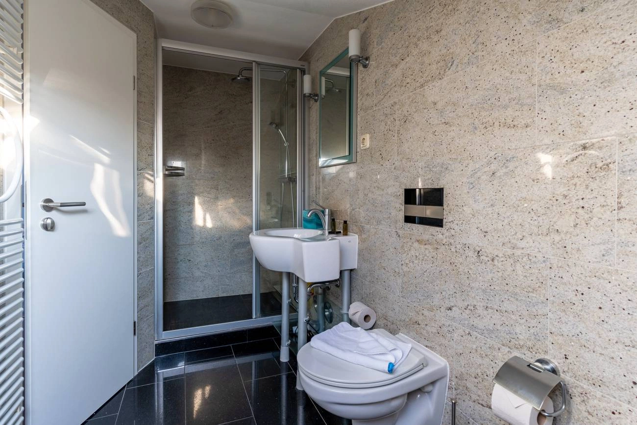 Ferienwohnung 15 Villa Strandidyll Binz Duschbad